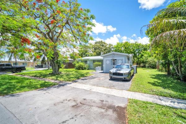 North Gate Estates, 3521 NW 35th Ave, Lauderdale Lakes, Florida 33309, image 2
