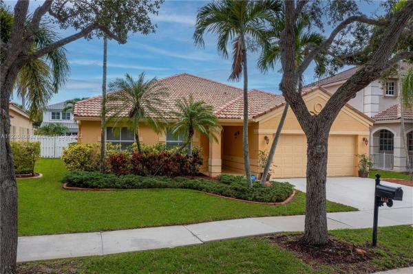 Fairfield Meadows, 1118 Birchwood Rd, Weston, Florida 33327, image 1