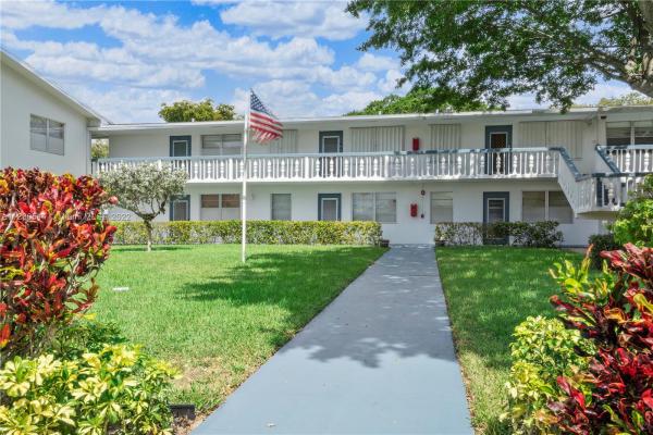 Harwood, 94 Harwood I, Deerfield Beach, Florida 33442, image 2