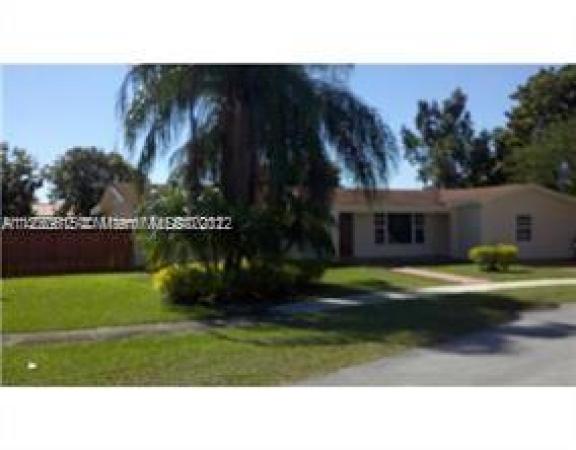 Winston Park, 13600 SW 75th St, Kendale Lakes, Florida 33183, image 1