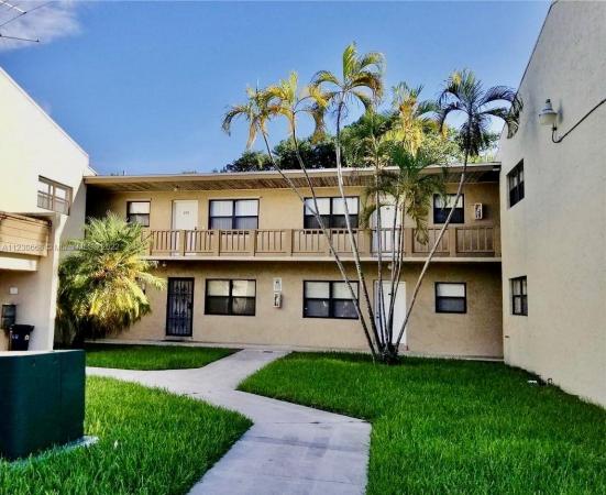 Cutler Creek Village, 10350 SW 220th St #153, Cutler Bay, Florida 33190, image 1