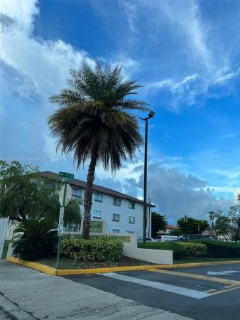 Trail Heights Gardens, 950 SW 104th Ct #C-107, University Park, Florida 33174, image 1