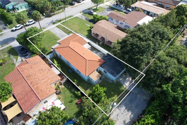 Fulford By The Sea, 1555 NE 180th St, North Miami Beach, Florida 33162, image 2