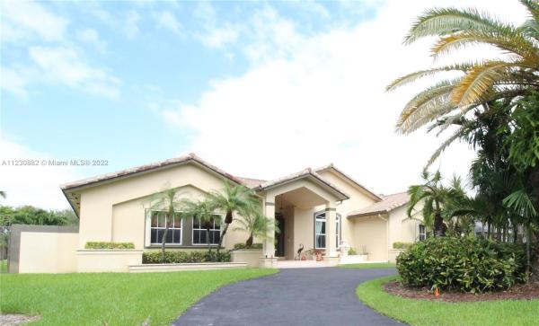 Sharon Estates, 12045 SW 77th Ter, Kendale Lakes, Florida 33183, image 1