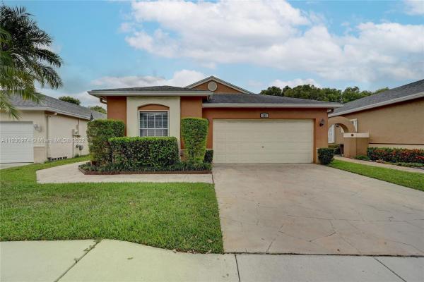 Riverbend, 282 E Riverbend Dr, Sunrise, Florida 33326, image 1