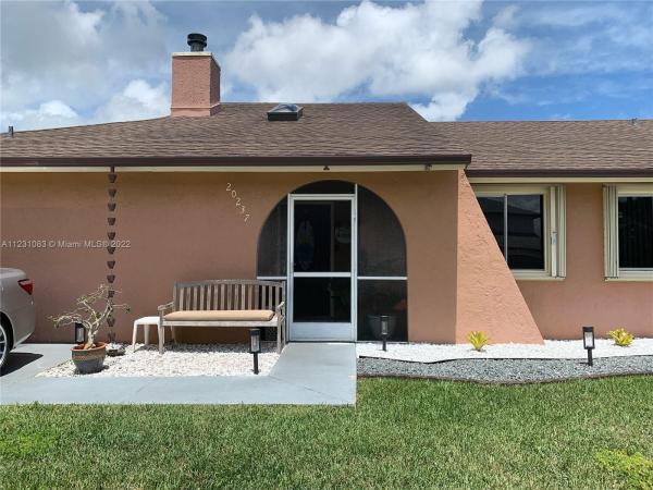 Oak Park Estates, 20237 SW 124th Pl, South Miami Heights, Florida 33177, image 1