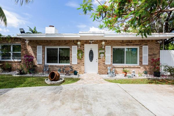 Leisure City Residential, 15250 Harding Ln, Leisure City, Florida 33033, image 2