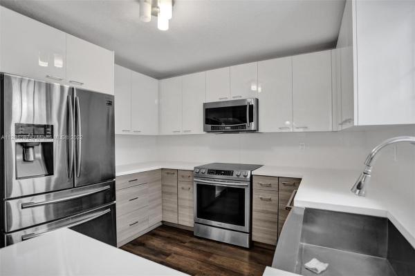 10051 SW 223rd St, Cutler Bay, Florida 33190, image 2