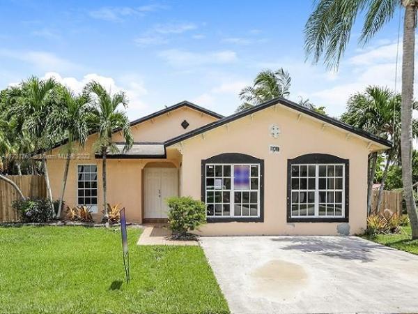 Fairway Estates, 11011 SW 160th St, Palmetto Estates, Florida 33157, image 2