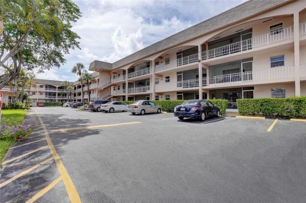 Paradise Villas, 501 Blue Heron Dr #315-A, Hallandale Beach, Florida 33009, image 1