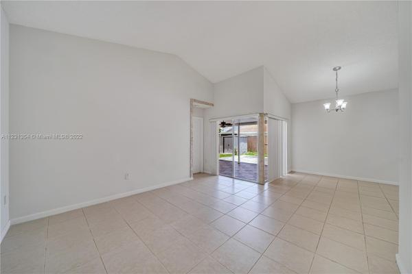 Oak Park, 20561 SW 124th Pl, South Miami Heights, Florida 33177, image 2