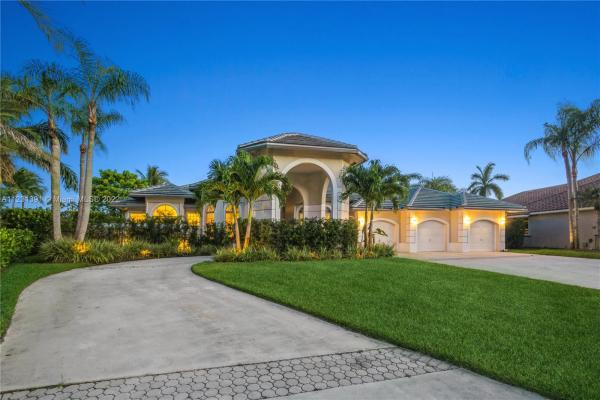 Pelican Landings, 152 Dockside Cir, Weston, Florida 33327, image 1