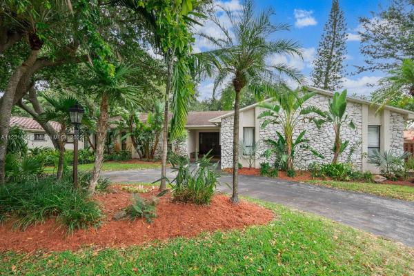 Highland Gardens, 21302 NE 18th Pl, Ojus, Florida 33179, image 1