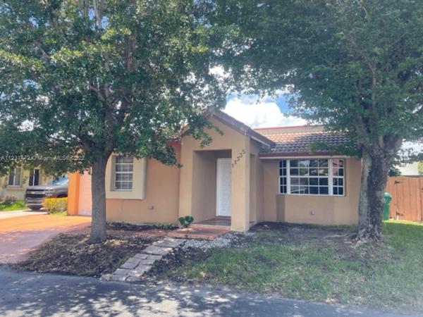 Ensenada, 11335 SW 158th Ct, The Hammocks, Florida 33196, image 1