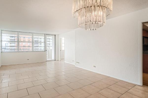 Winston Towers 100, 250 174th St #912, Sunny Isles Beach, Florida 33160, image 2