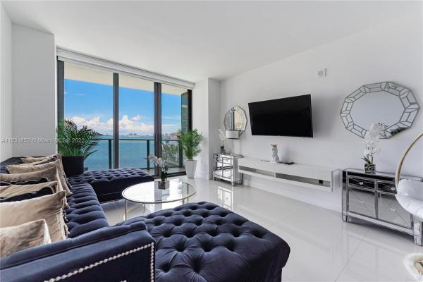 Icon Bay, 460 NE 28th St #602, Miami, Florida 33137, image 2
