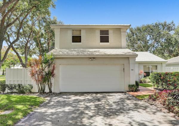Quatraine At Jacaranda, 9945 NW 2nd Ct, Plantation, Florida 33324, image 1