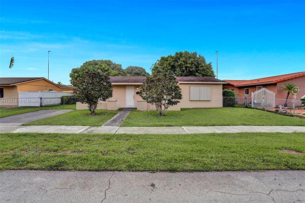 Southern Estates, 3131 SW 117th Ct, Tamiami, Florida 33175, image 2