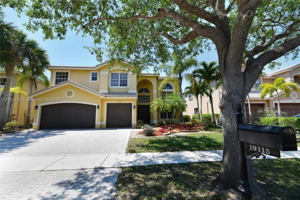 Saturnia, 19115 Two River Ln, Boca Raton, Florida 33498, image 1