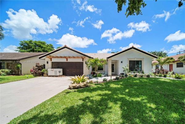 Eastridge Village At The Crossings, 3923 NW 69th Ter, Coral Springs, Florida 33065, image 1