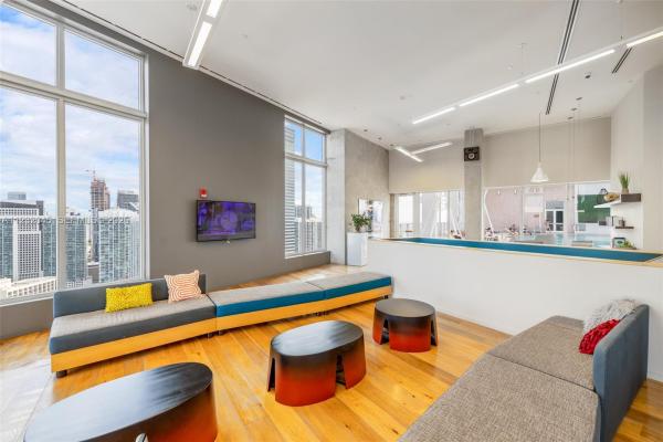Centro, 151 SE 1st St #809, Miami, Florida 33131, image 1