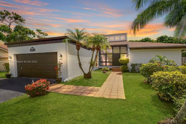 Buttonwood At Woodmont, 8026 Buttonwood Cir, Tamarac, Florida 33321, image 1