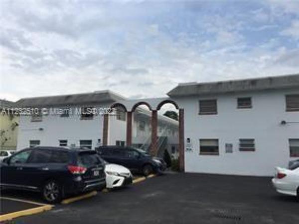 Largus, 2826 Van Buren St #17, Hollywood, Florida 33020, image 1