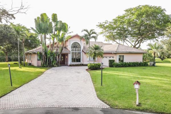 Laurel Oaks, 11939 Acorn Dr, Davie, Florida 33330, image 1