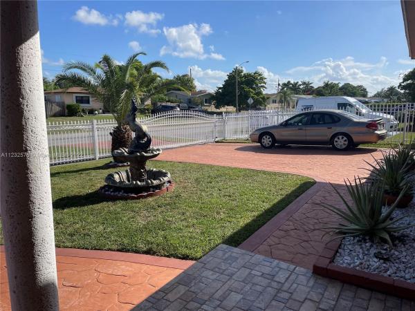 New South Miami Heights, 11901 SW 186th St, South Miami Heights, Florida 33177, image 2