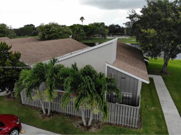 Woodgate, 518 Woodgate Cir #E, Sunrise, Florida 33326, image 1