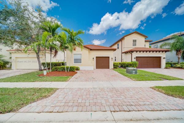 Portofino Pointe, 965 NE 37th Pl, Homestead, Florida 33033, image 1