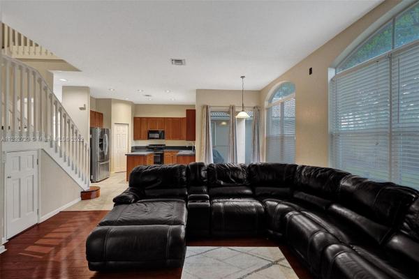 Hypoluxo Haverhill, 5009 Sancerre Cir, Lake Worth Beach, Florida 33463, image 1