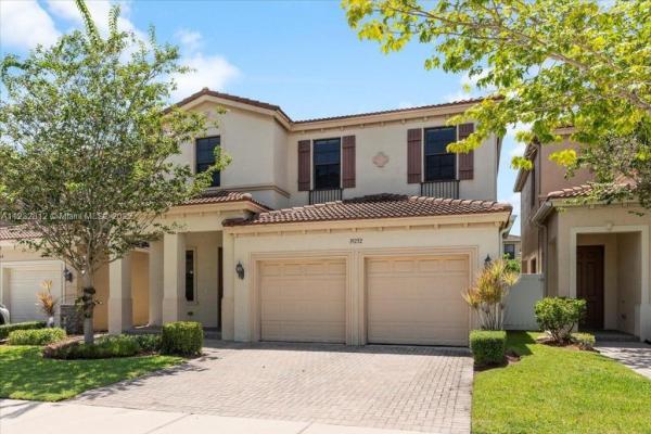 Champion Lakes, 19252 NE 9th Pl, Ives Estates, Florida 33179, image 1