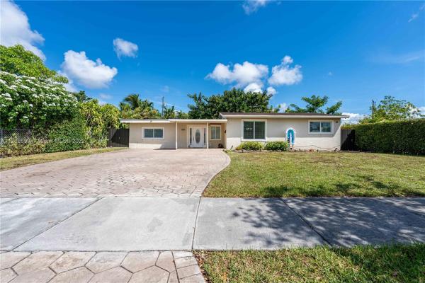 South Coral Homes, 9801 Jamaica Dr, Cutler Bay, Florida 33189, image 2