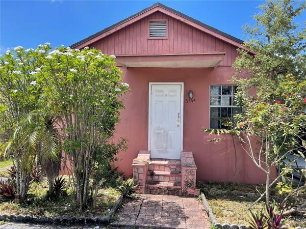 Coral Villas, 6444 SW 26th St, Coral Terrace, Florida 33155, image 2