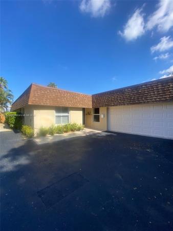 Country Club Of Miami Fairway Villas, 19012 W Lake Dr 0, Hialeah, Florida 33015, image 1