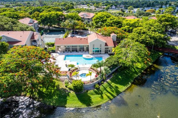 Verano At Delray, 1745 Palm Cove Blvd 3-205, Delray Beach, Florida 33445, image 1