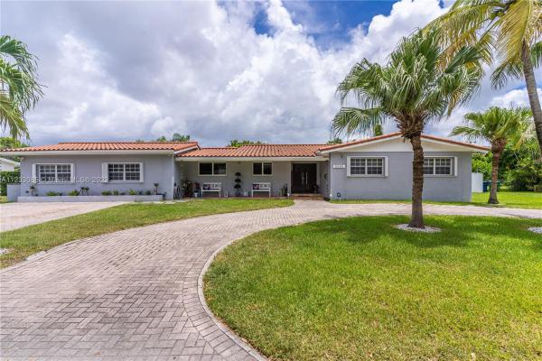 Gale Ranch Estates, 8345 SW 90th St, Kendall, Florida 33156, image 1
