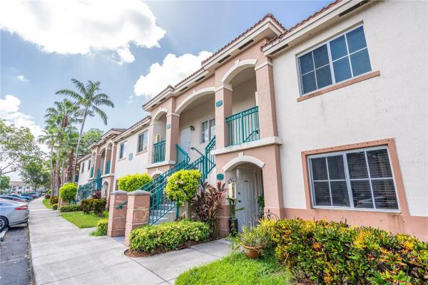 Venetia Gardens South, 1270 SE 31st Ct #105-35, Homestead, Florida 33035, image 2