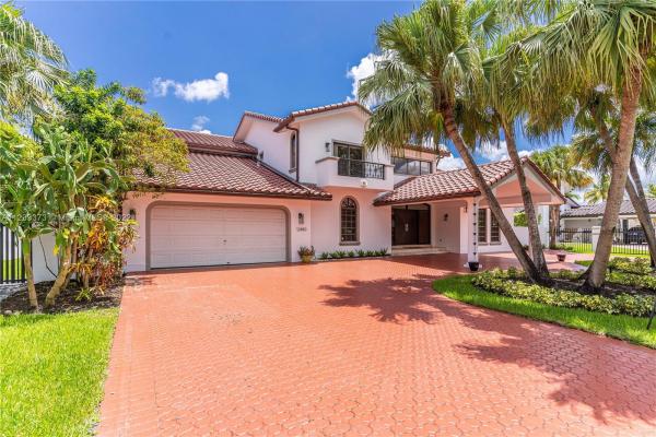 Muniz Estates, 12480 SW 97th St, The Crossings, Florida 33186, image 1