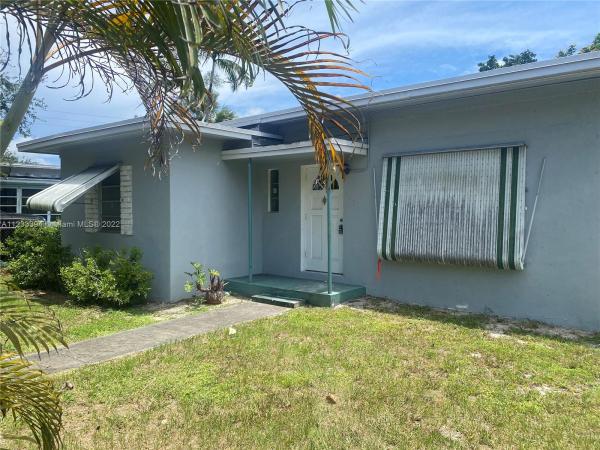 Sunkist Grove, 1220 NW 125th St, North Miami, Florida 33167, image 2