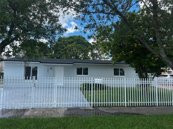 Center Estates At Carol City, 2851 NW 179th St, Miami Gardens, Florida 33056, image 1