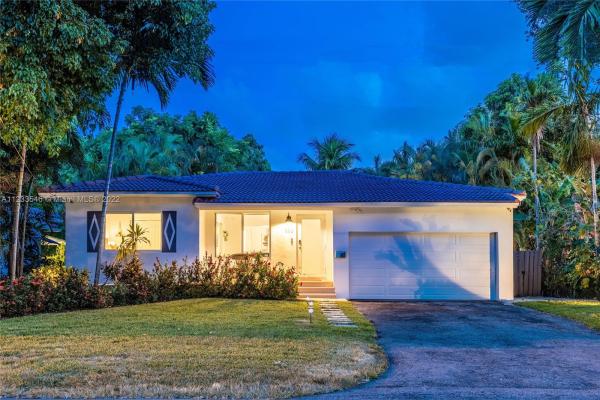 El Jardin, 110 NE 87th St, El Portal, Florida 33138, image 1