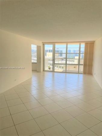 Winston Towers 400, 231 174th St #1102, Sunny Isles Beach, Florida 33160, image 2