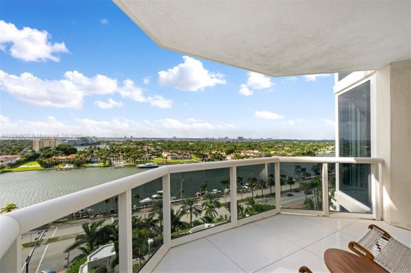 Green Diamond, 4775 Collins Ave #1205, Miami Beach, Florida 33140, image 1