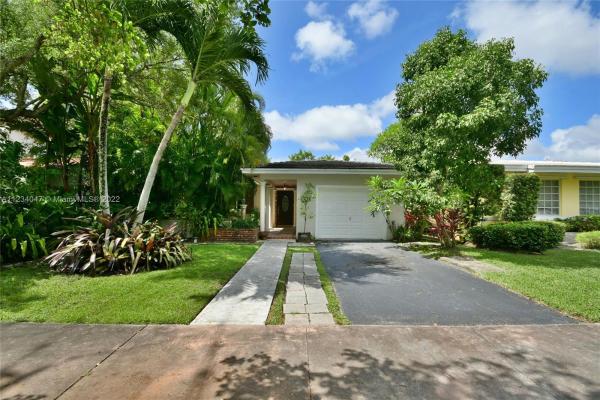 Riviera, 406 Miller Rd, Coral Gables, Florida 33146, image 2