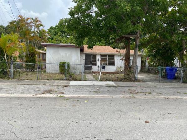 Orange Heights, Miami, Florida 33142, image 1