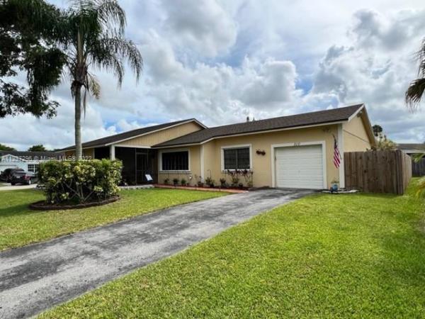 Homestead Lakes Farmlife West, 910 N Audubon Dr., Homestead, Florida 33035, image 1