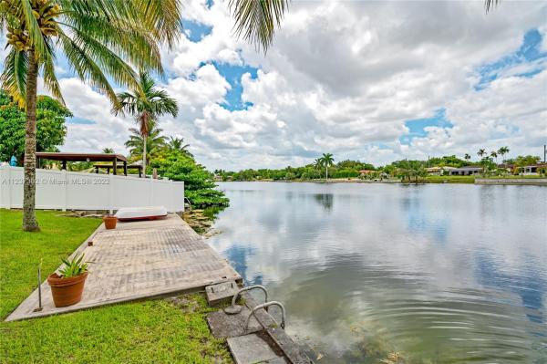 Bass Lake Estates, 931 Bluebird Ave, Miami Springs, Florida 33166, image 1