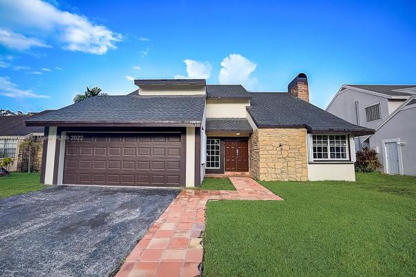 Homestead Lakes Tennessee East, 1420 Egret Rd, Homestead, Florida 33035, image 1